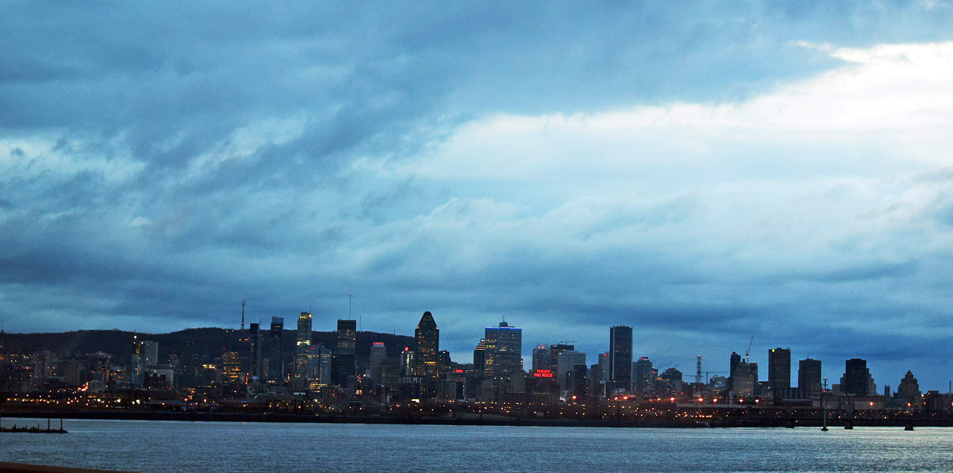 Picture of Montreal from the Champlain Bridge