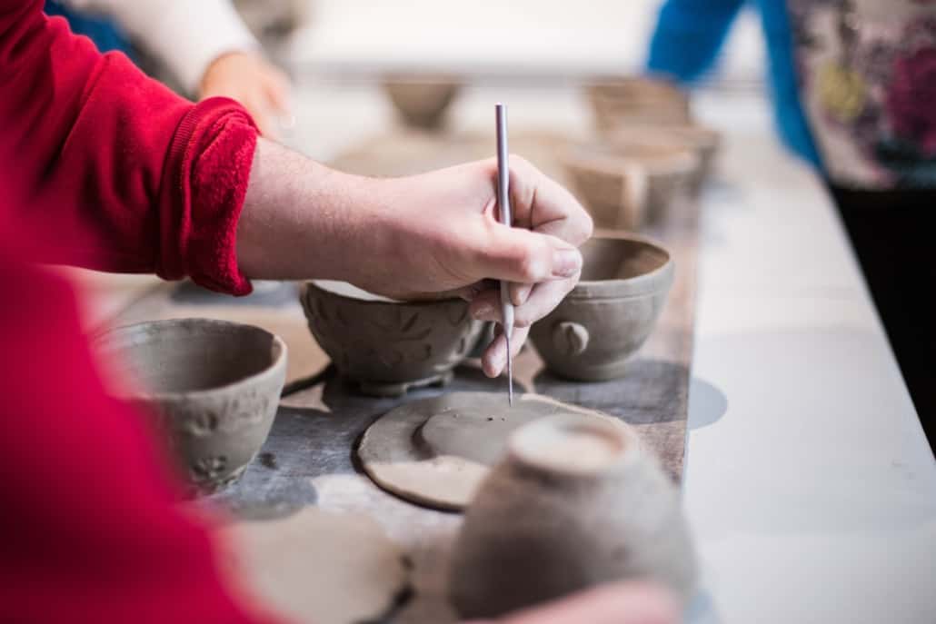 Girl painting Ceramic cups