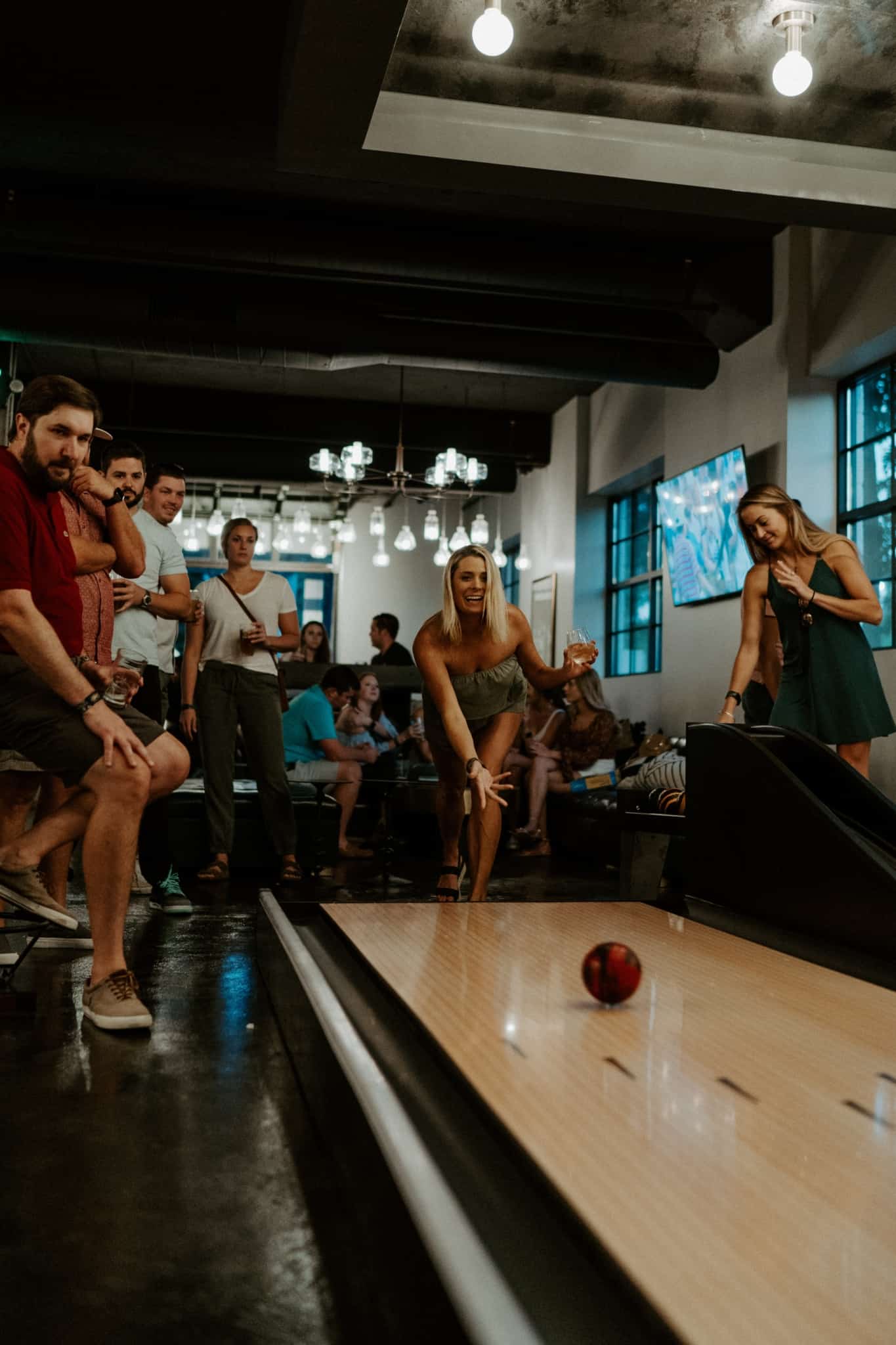 10 Best Spots For Bowling In Montreal Best Montreal Bowling Alleys   Brittani Burns MdN5h3QCiTw Unsplash 1365x2048 