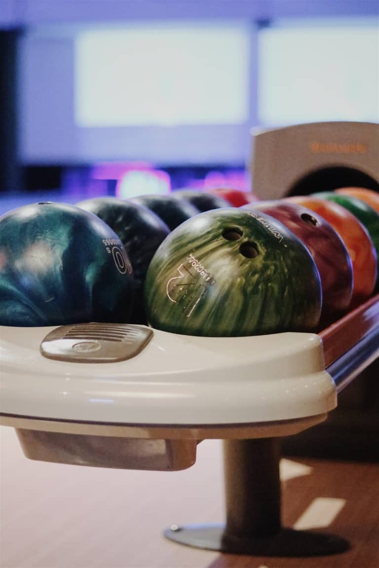 10 Best Spots For Bowling In Montreal Best Montreal Bowling Alleys   Marc Mueller LwTSdfXfskE Unsplash 768x1152 